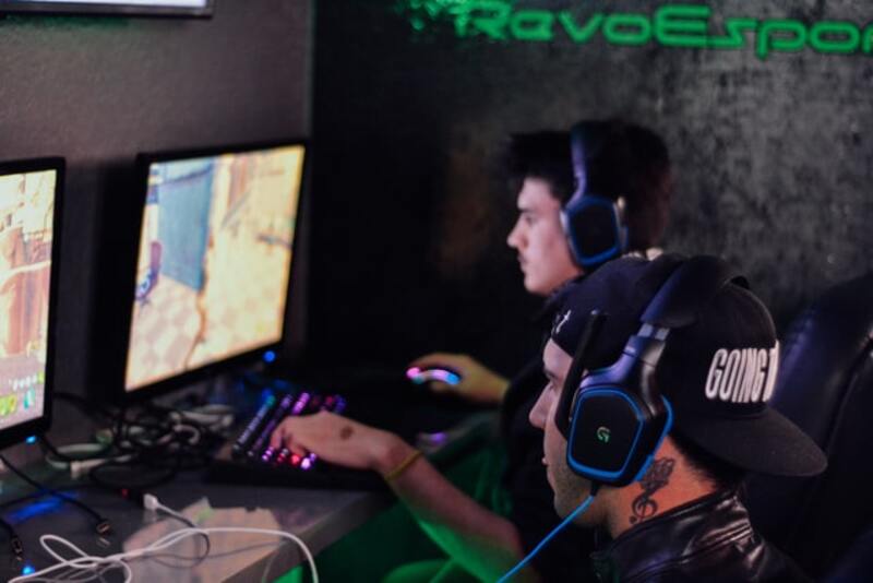 modal usaha warnet 5 pc