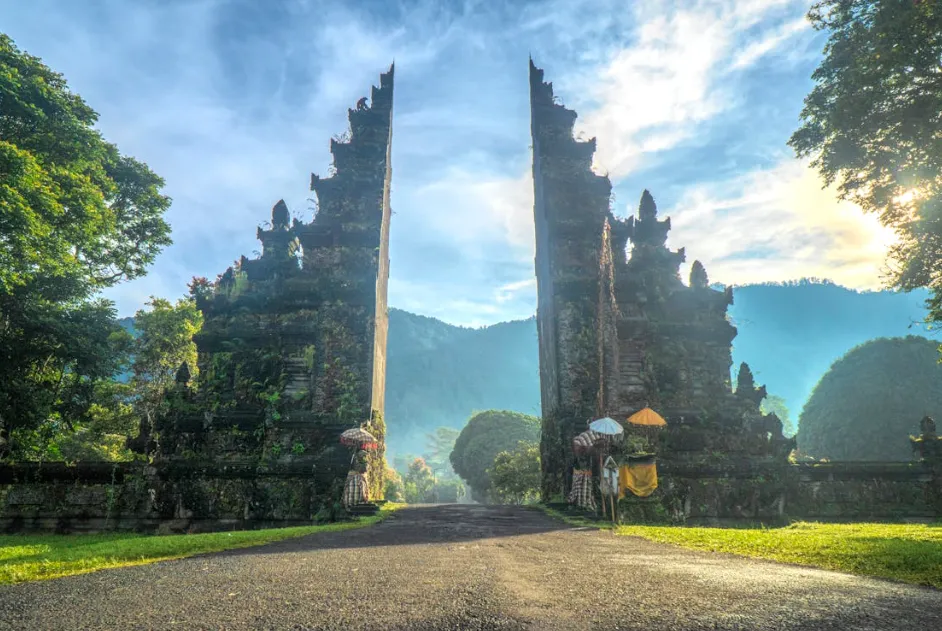 Bali tempat liburan yang sangat menyenangkan bersama keluarga