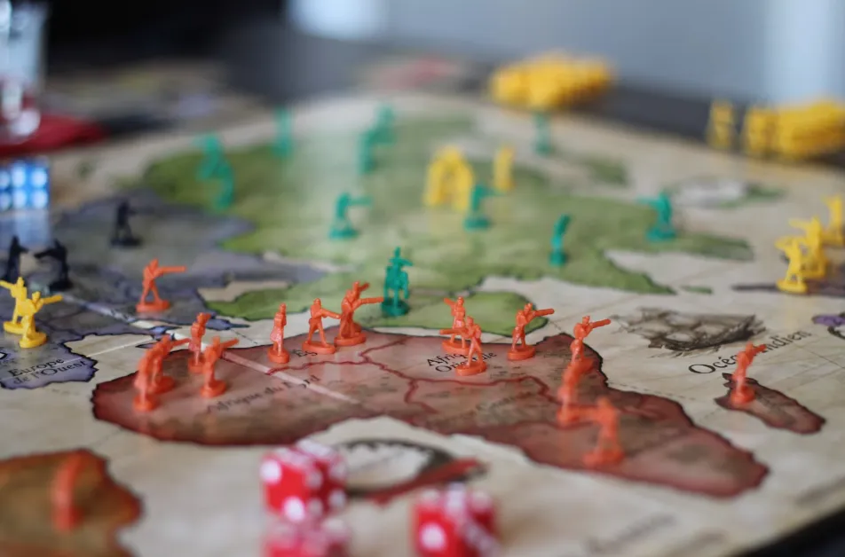 sejarah singkat tentang board game yang terkenal