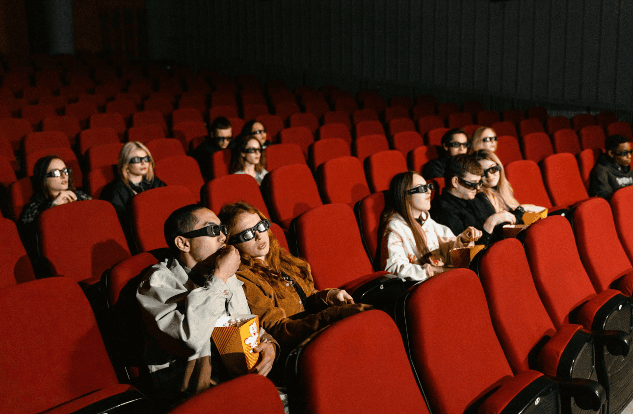 kenapa harus menonton film di bioskop