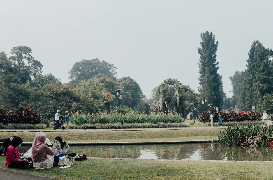 Kebun Raya Bogor sebagai salah satu destinasi wisata terbaik