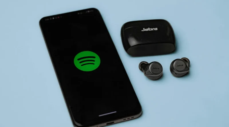 rekomendasi aplikasi pemutar musik online terbaik