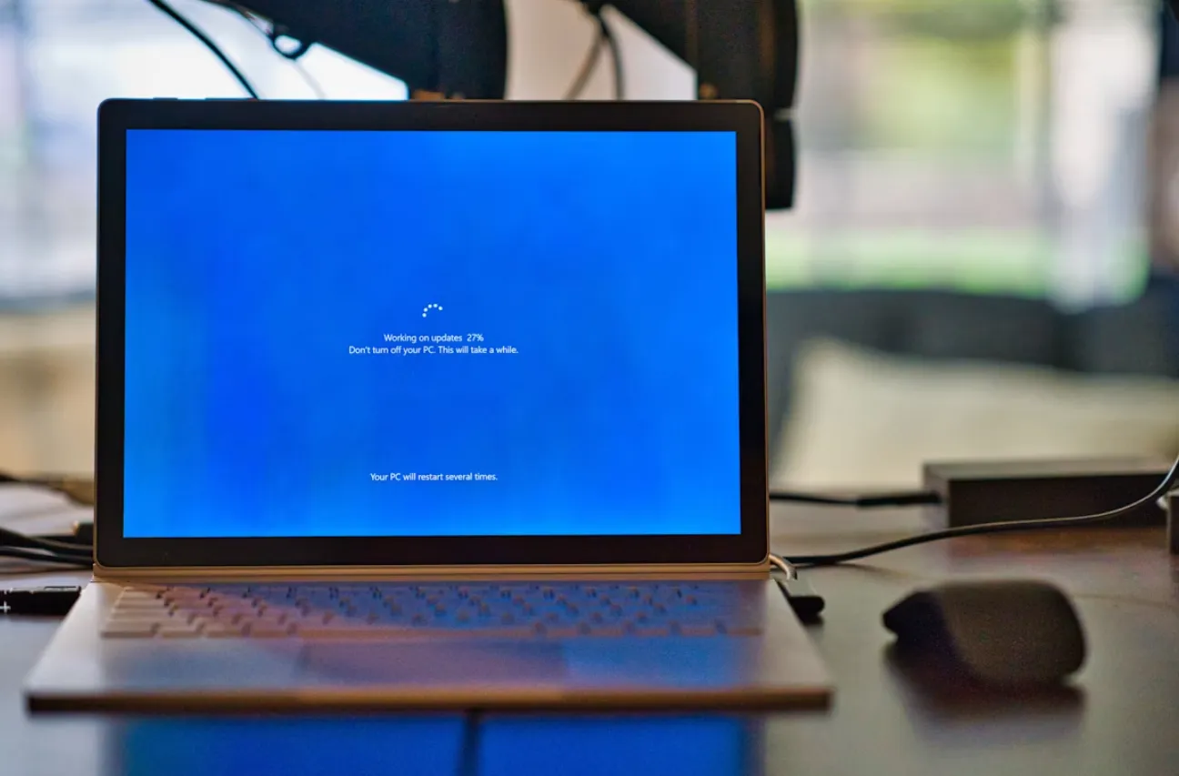 melakukan update pada windows dan driver