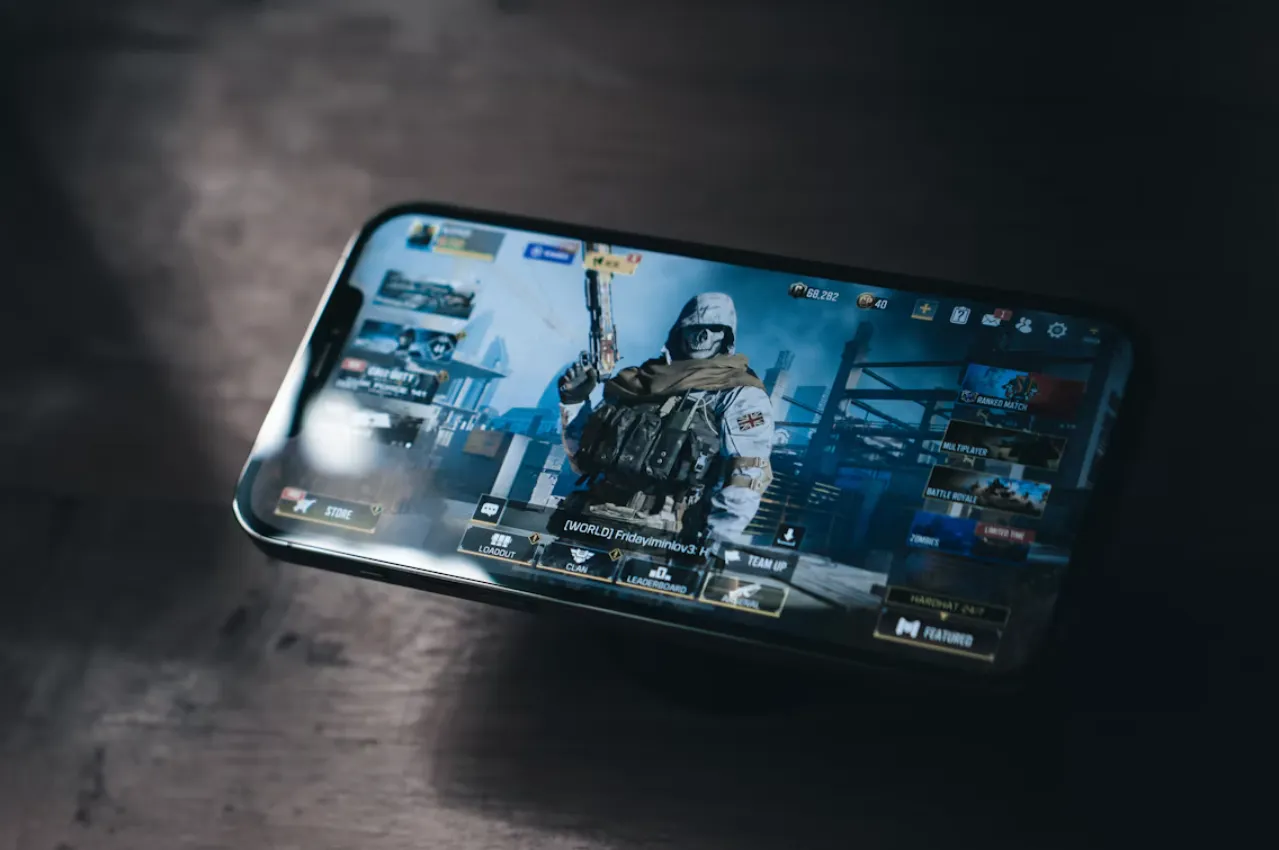 cara mendinginkan HP gaming dengan melepas casing