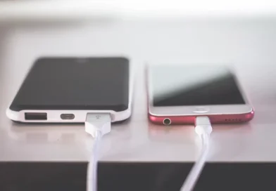 8 Penyebab Baterai HP Lama Terisi dan Cara Mengatasinya