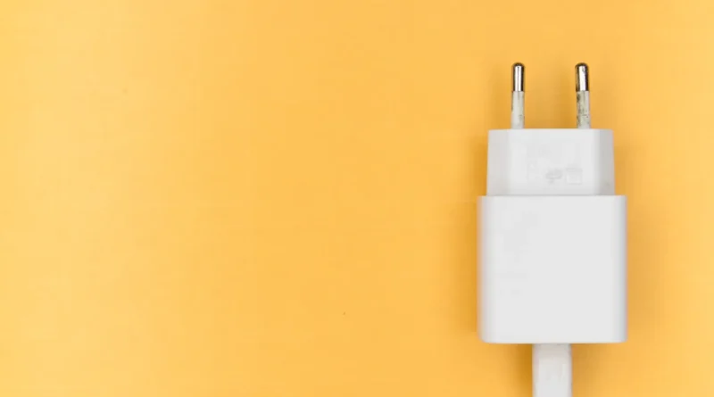 8 Tips Memilih Kabel Charger yang Tepat agar HP Aman