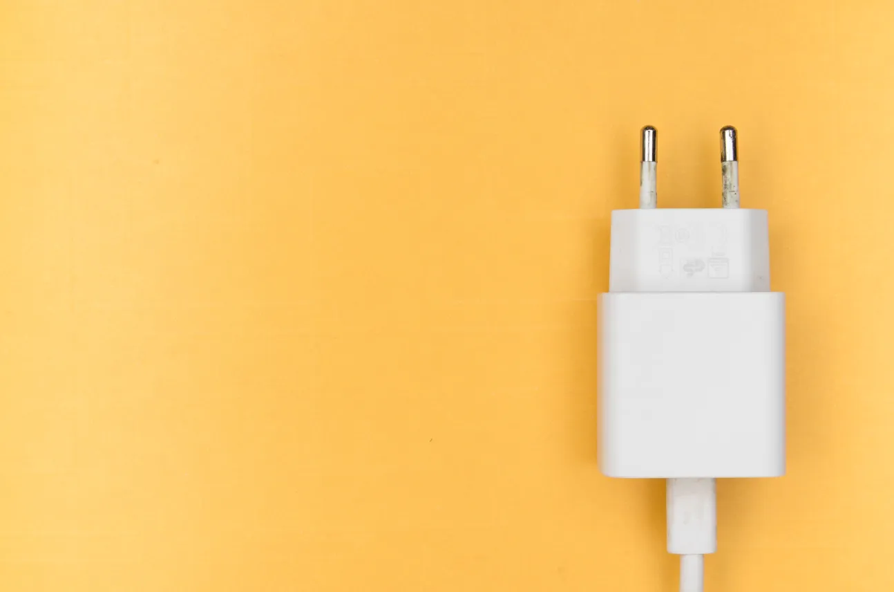 8 Tips Memilih Kabel Charger yang Tepat agar HP Aman